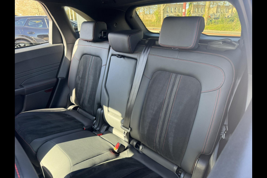 Ford Kuga 2.5 PHEV ST-Line X | SCI | 243pk Winterpack | Adaptieve Cruise | AGR stoelen | Elektrische Achterklep | 2.100kg Trekgewicht | Nederlandse auto | B&O Audio
