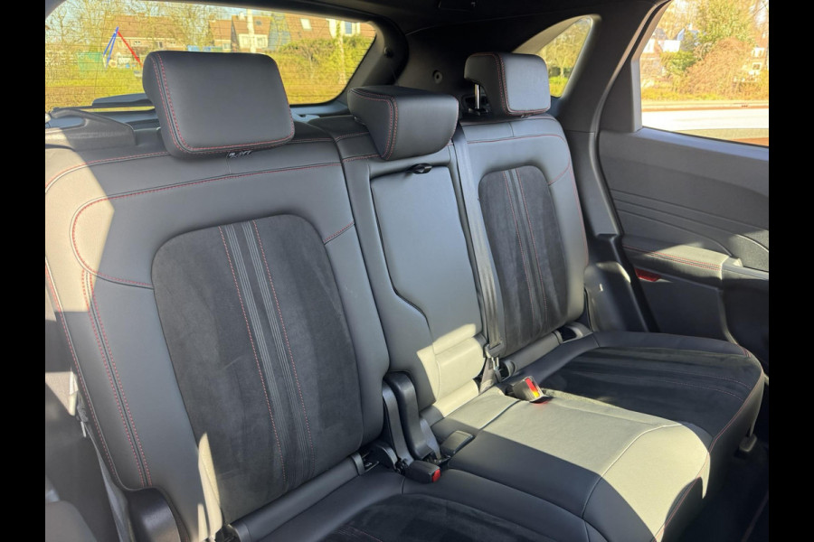 Ford Kuga 2.5 PHEV ST-Line X | SCI | 243pk Winterpack | Adaptieve Cruise | AGR stoelen | Elektrische Achterklep | 2.100kg Trekgewicht | Nederlandse auto | B&O Audio