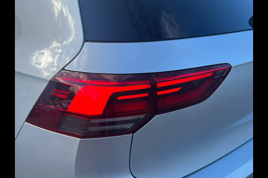 Volkswagen Golf 2.0 TSI GTI Pano/camera/sfeerverlichting .
