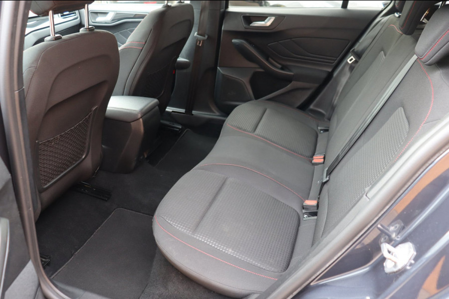 Ford FOCUS Wagon 1.0 EcoBoost Hybrid ST Line Bus.org.NL afn.trekhaak camera