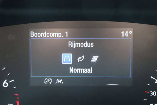 Ford FOCUS Wagon 1.0 EcoBoost Hybrid ST Line Bus.org.NL afn.trekhaak camera