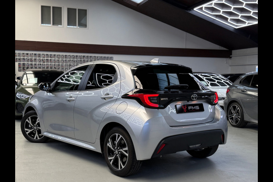 Toyota Yaris 1.5 Hybrid Dynamic CarPlay Camera