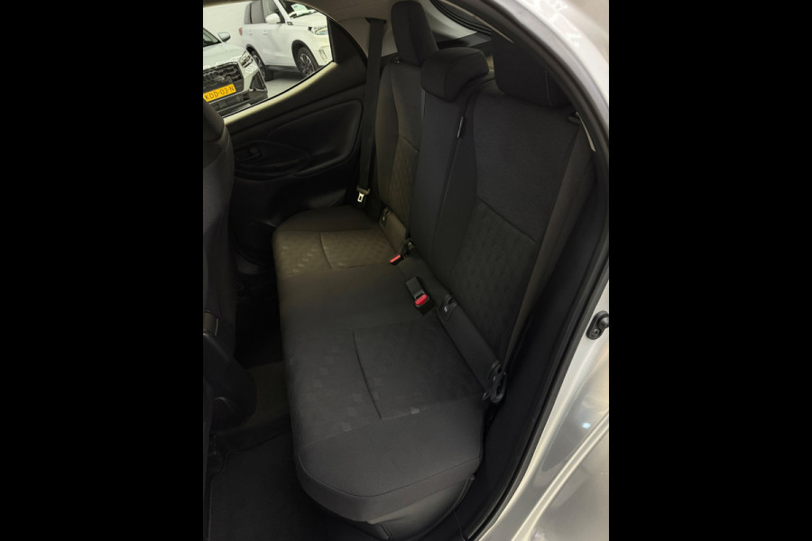 Toyota Yaris 1.5 Hybrid Dynamic CarPlay Camera