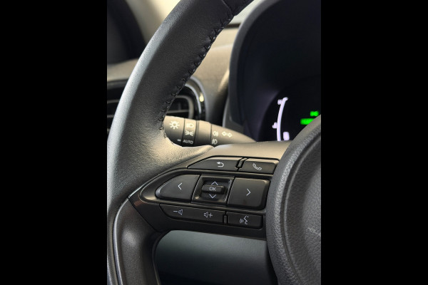 Toyota Yaris 1.5 Hybrid Dynamic CarPlay Camera