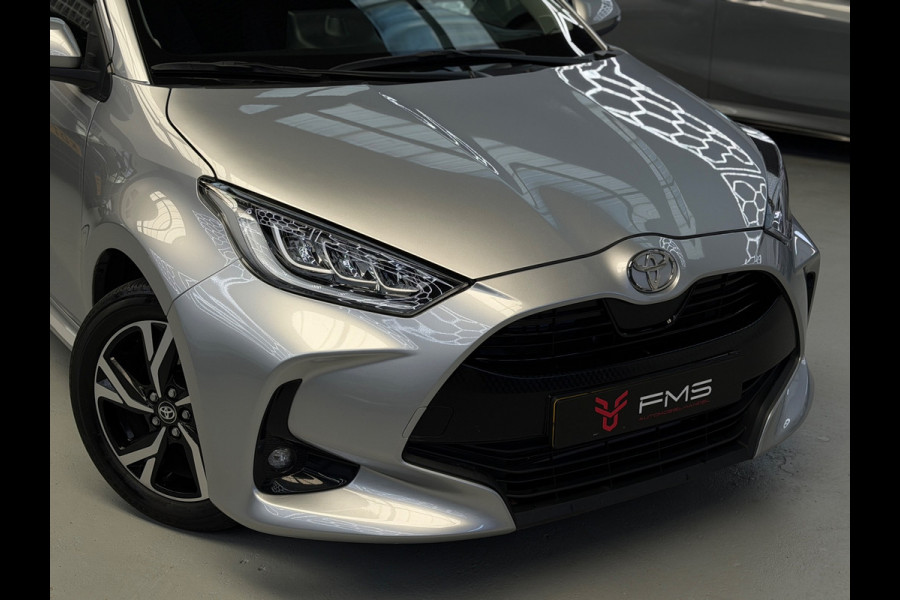 Toyota Yaris 1.5 Hybrid Dynamic CarPlay Camera