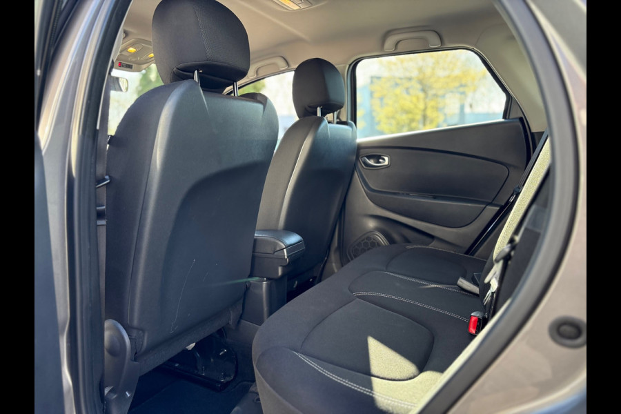 Renault Captur 1.2 TCe Limited Automaat (BOVAG/RIJKLAARPRIJS)