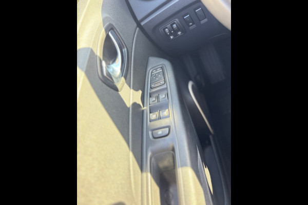 Renault Captur 1.2 TCe Limited Automaat (BOVAG/RIJKLAARPRIJS)