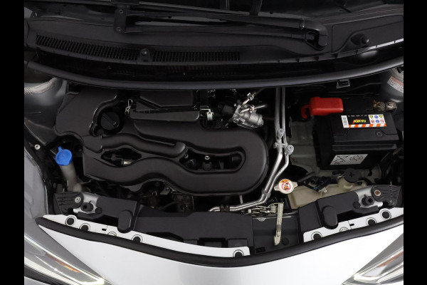 Toyota Aygo 1.0 VVT-i X-Play Bi-Tone Automaat | Apple Carplay & AndroidAUTO | Camera | 1e eigenaar | Privacy Glass |