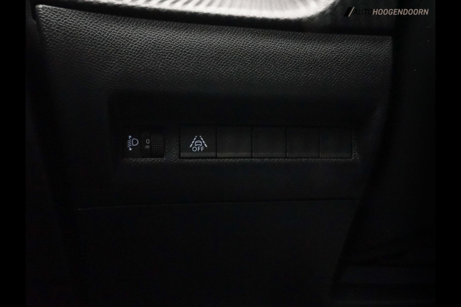 Peugeot 208 1.2 PureTech Active Pack Sport (APPLE CARPLAY,LED VERLICHTING,SPORTSTOELEN,CLIMATE,CRUISE,LM-VELGEN,NIEUWE APK)