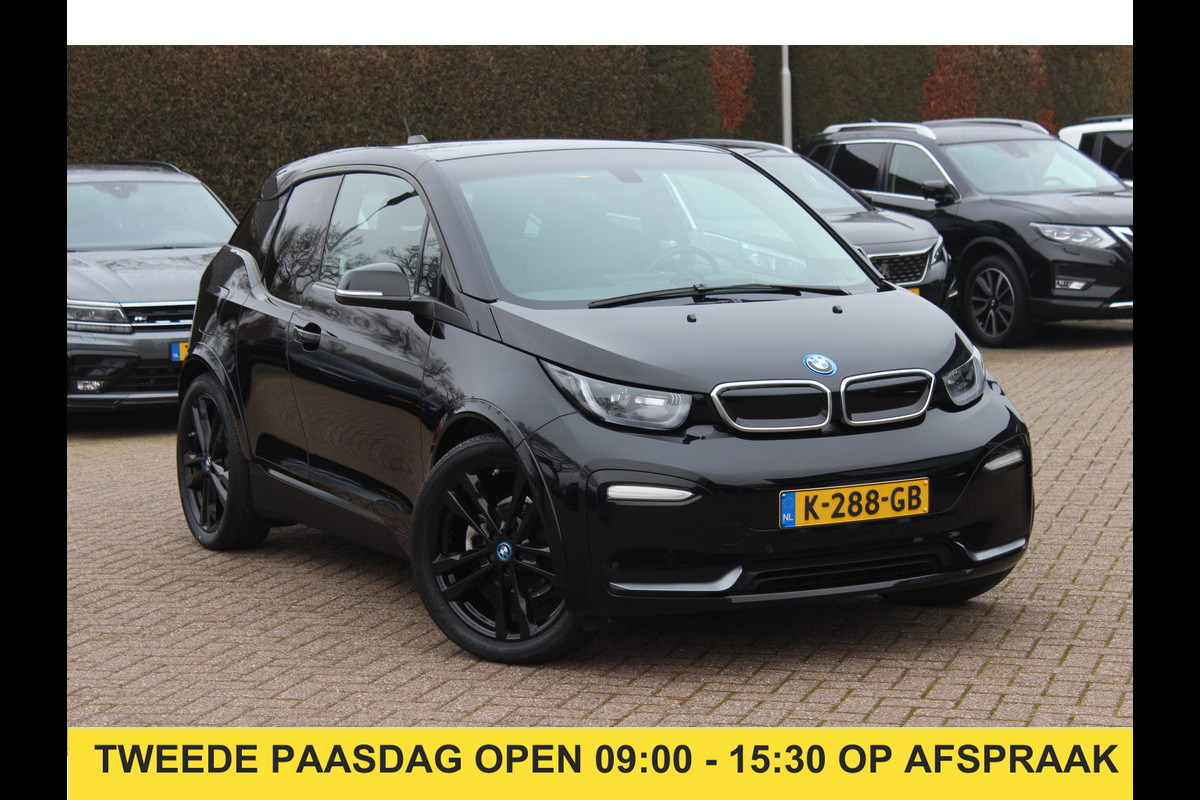 BMW i3 S Dark Shadow Edition 120Ah 42 kWh / SoH 90,4%  / Camera / Navigatie / 20'' / Stoelverwarming / DAB / LED / Cruise Control