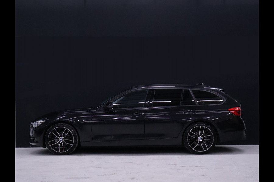 BMW 3 Serie Touring 318i Sportline [SPORTSTOELEN, SPORTVELGEN,STOELVERWARMING, BLUETOOTH, PARKEERSENSOREN ACHTER, CRUISE CONTROL]
