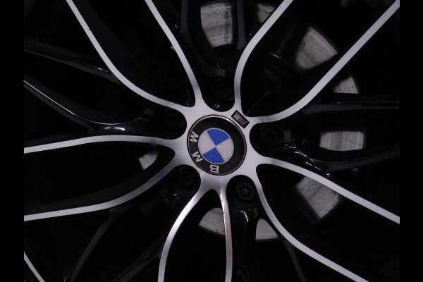 BMW 3 Serie Touring 318i Sportline [SPORTSTOELEN, SPORTVELGEN,STOELVERWARMING, BLUETOOTH, PARKEERSENSOREN ACHTER, CRUISE CONTROL]