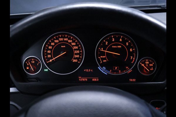 BMW 3 Serie Touring 318i Sportline [SPORTSTOELEN, SPORTVELGEN,STOELVERWARMING, BLUETOOTH, PARKEERSENSOREN ACHTER, CRUISE CONTROL]