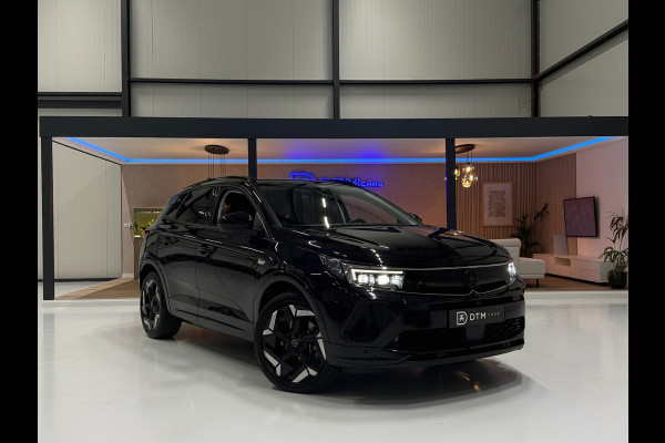 Opel Grandland 1.6 Turbo Black Edition 4x4 GSe Trekhaak Navi Led Cruise Keyless Clima Carplay 360° Camera