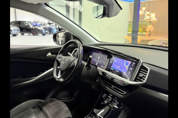 Opel Grandland 1.6 Turbo Black Edition 4x4 GSe Trekhaak Navi Led Cruise Keyless Clima Carplay 360° Camera