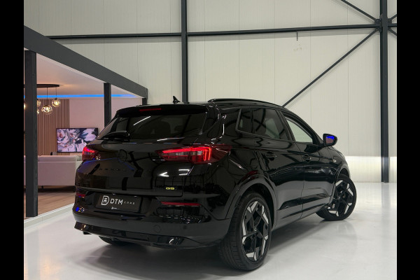 Opel Grandland 1.6 Turbo Black Edition 4x4 GSe Trekhaak Navi Led Cruise Keyless Clima Carplay 360° Camera