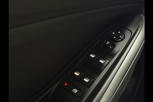 Opel Grandland 1.6 Turbo Black Edition 4x4 GSe Trekhaak Navi Led Cruise Keyless Clima Carplay 360° Camera