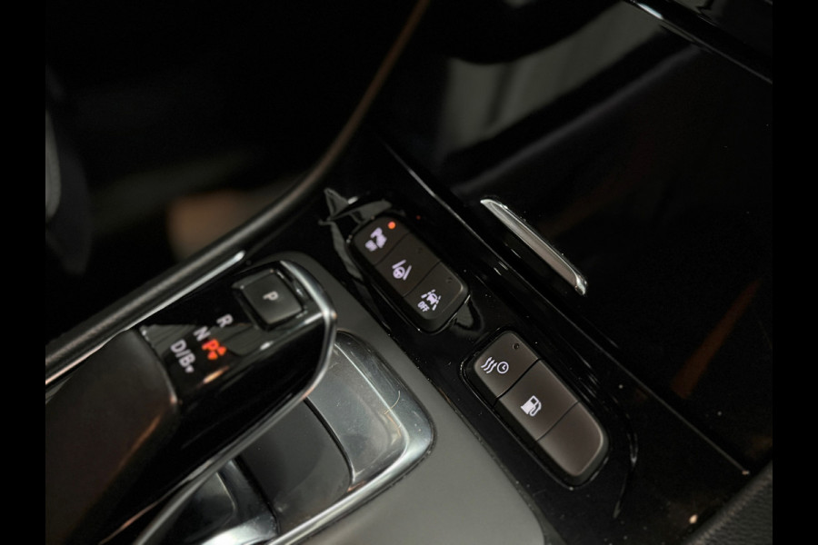 Opel Grandland 1.6 Turbo Black Edition 4x4 GSe Trekhaak Navi Led Cruise Keyless Clima Carplay 360° Camera
