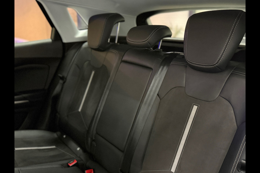 Opel Grandland 1.6 Turbo Black Edition 4x4 GSe Trekhaak Navi Led Cruise Keyless Clima Carplay 360° Camera