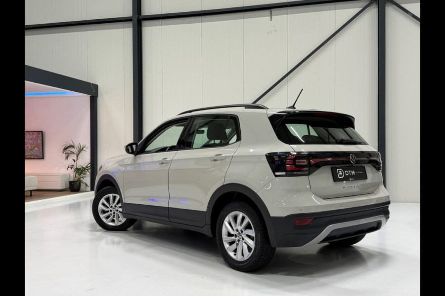 Volkswagen T-Cross 1.0 TSI Life Aut. | Virtual Cockpit | ACC | Trekhaak | Camera