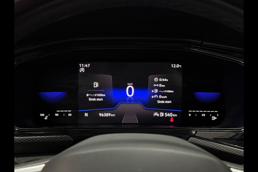 Volkswagen T-Cross 1.0 TSI Life Aut. | Virtual Cockpit | ACC | Trekhaak | Camera