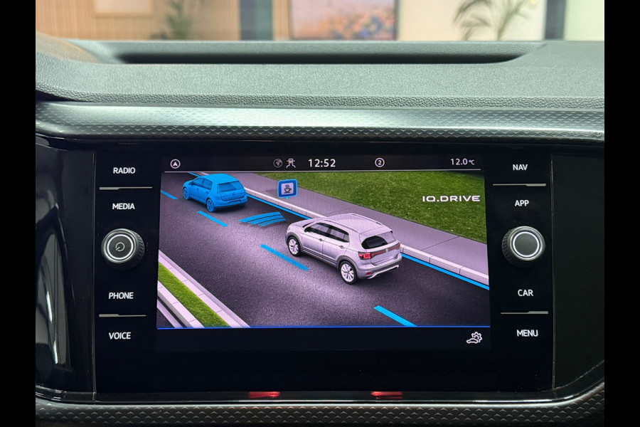 Volkswagen T-Cross 1.0 TSI Life Aut. | Virtual Cockpit | ACC | Trekhaak | Camera