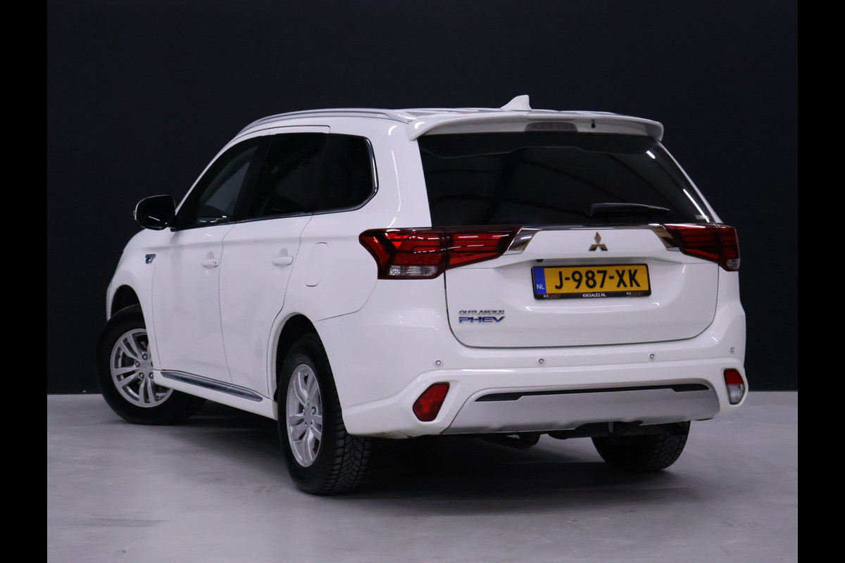 Mitsubishi Outlander 2.4 PHEV Pure [STOELVERWARMING,ACHTERUITRIJCAMERA, CRUISE CONTROL, PARKEERSENSOREN V+A, MULTIFUNCTIONEEL STUUR]