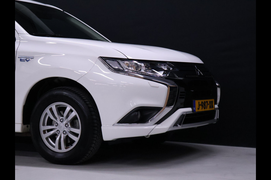Mitsubishi Outlander 2.4 PHEV Pure [STOELVERWARMING,ACHTERUITRIJCAMERA, CRUISE CONTROL, PARKEERSENSOREN V+A, MULTIFUNCTIONEEL STUUR]