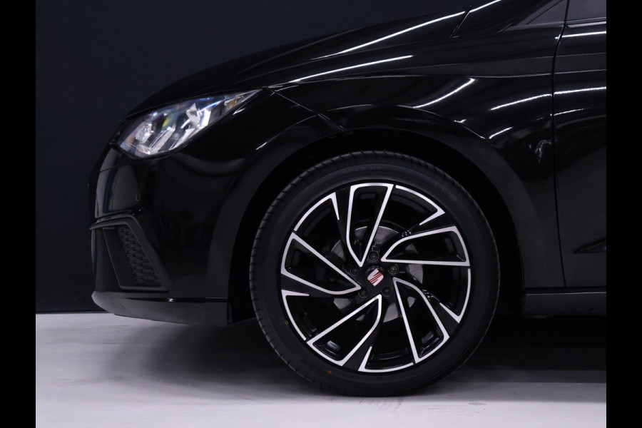 Seat Ibiza 1.0 TSI Style Business Intense [CRUISE CONTROL, APPLE CARPLAY, CAMERA, SENSOREN V+A CLIMATE CONTROLE , MULTIFUNCTIONEEL STUURWIEL, NAVIGATIE, NIEUWSTAAT]