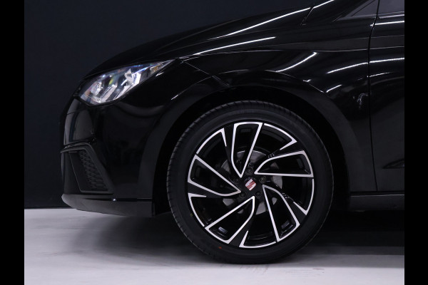 Seat Ibiza 1.0 TSI Style Business Intense [CRUISE CONTROL, APPLE CARPLAY, CAMERA, SENSOREN V+A CLIMATE CONTROLE , MULTIFUNCTIONEEL STUURWIEL, NAVIGATIE, NIEUWSTAAT]