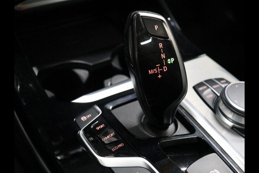 BMW X3 xDrive30e eDrive Edition [SCHUIFKANTELDAK, MEMORY SEATS, ADAPTIVE CRUISE CONTROL, APPLE CARPLAY, ANDROID AUTO, ACHTERUITRIJCAMERA, PDC V+A, STOELVERWARMING, NIEUWSTAAT]