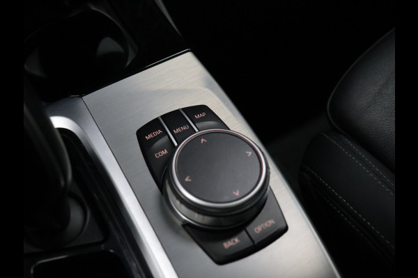 BMW X3 xDrive30e eDrive Edition [SCHUIFKANTELDAK, MEMORY SEATS, ADAPTIVE CRUISE CONTROL, APPLE CARPLAY, ANDROID AUTO, ACHTERUITRIJCAMERA, PDC V+A, STOELVERWARMING, NIEUWSTAAT]