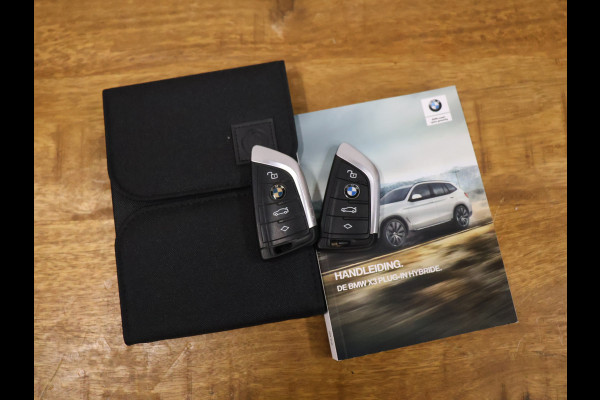 BMW X3 xDrive30e eDrive Edition [SCHUIFKANTELDAK, MEMORY SEATS, ADAPTIVE CRUISE CONTROL, APPLE CARPLAY, ANDROID AUTO, ACHTERUITRIJCAMERA, PDC V+A, STOELVERWARMING, NIEUWSTAAT]