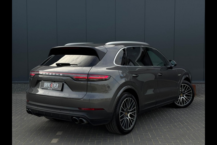 Porsche Cayenne 3.0 E-Hybrid M22 SPORTCHRONO 360 CAMERA LEDER LED