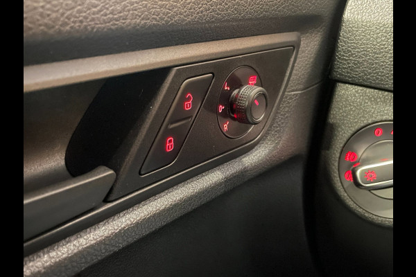 Volkswagen Caddy 2.0 TDI L1H1|ACC|AIRCO|CARPLAY|CAMERA|CRUISE CONTROL|STOELVERW.|SCHUIFDEUR|DRAADLOOS LADEN|NETTE AUTO|EXCL.BTW|