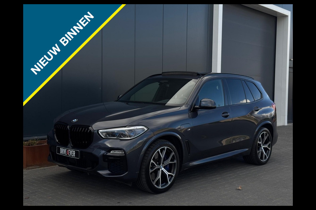 BMW X5 xDrive45e M PACK PANO NAVI CAMERA LED LEDER SPORTVELGEN