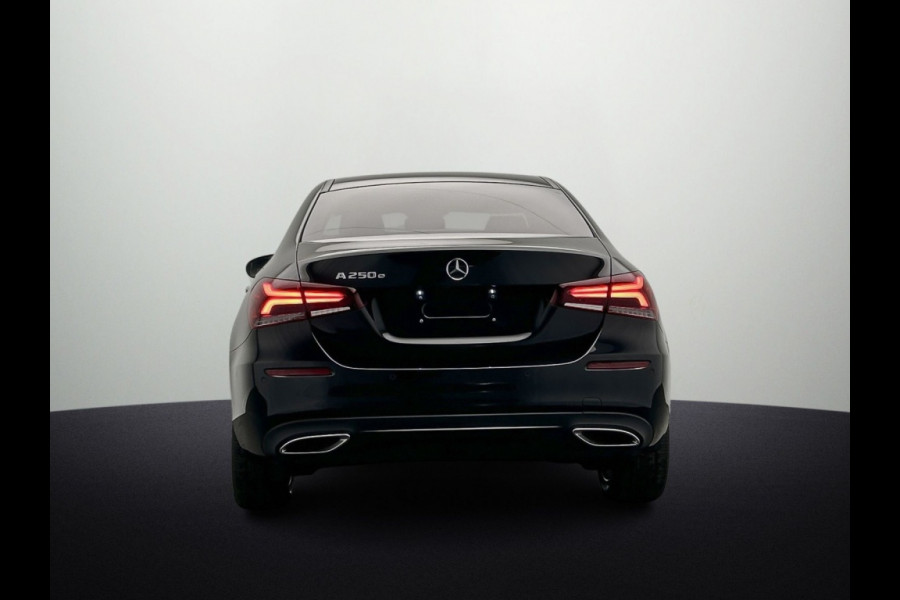 Mercedes-Benz A-Klasse 250 e Business Solution AMG night pack widescreen Soundsystem am