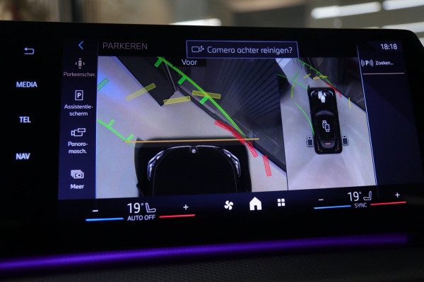 BMW X2 SDrive20i LEER/HUD/STOELV/CARPLAY/BLINDSPOT/360CAM/VOL