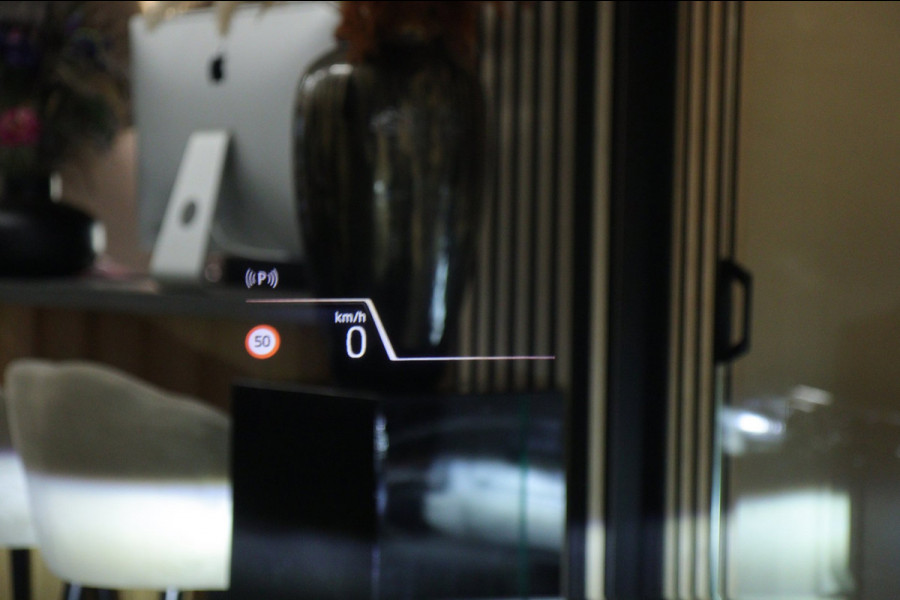 BMW X2 SDrive20i LEER/HUD/STOELV/CARPLAY/BLINDSPOT/360CAM/VOL