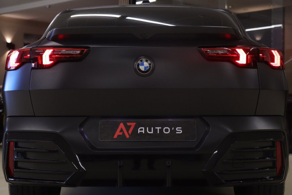 BMW X2 SDrive20i LEER/HUD/STOELV/CARPLAY/BLINDSPOT/360CAM/VOL