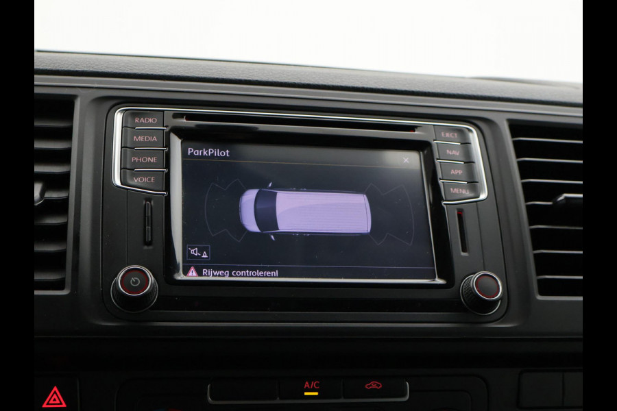 Volkswagen Transporter 2.0 TDI 150 PK DSG AUT. L1H1 HIGHLINE + CARPLAY | ADAPTIVE CRUISE | TREKHAAK | LMV