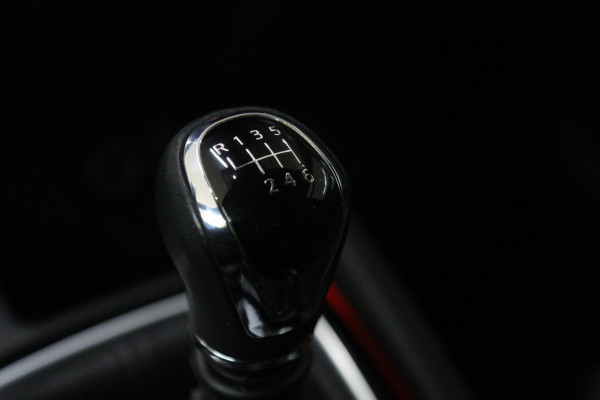 Nissan QASHQAI 1.2 Tekna + NAP Stoelver/360Cam/Leer/Bose/Laneassist/Vol