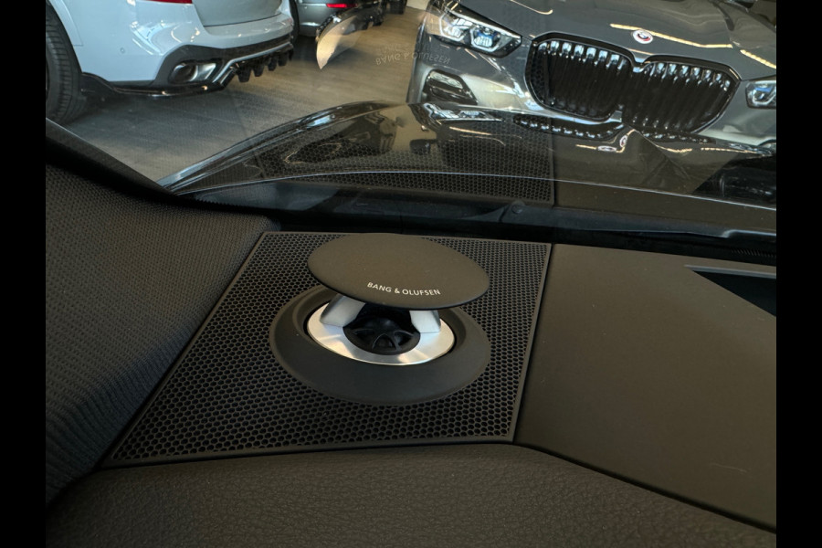 Audi RS6 Avant 4.0 TFSI quattro Pano|Ceramic|Carbon|B&O 3D