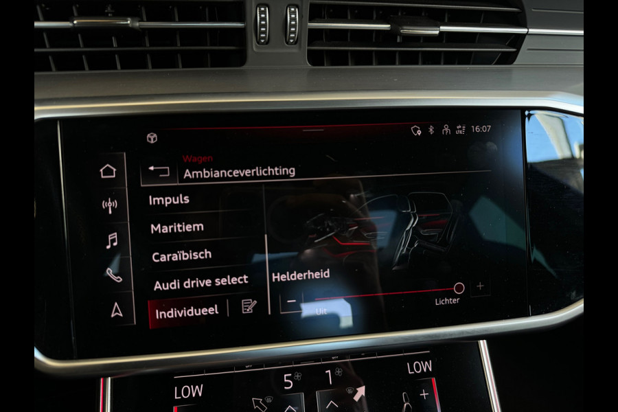 Audi RS6 Avant 4.0 TFSI quattro Pano|Ceramic|Carbon|B&O 3D