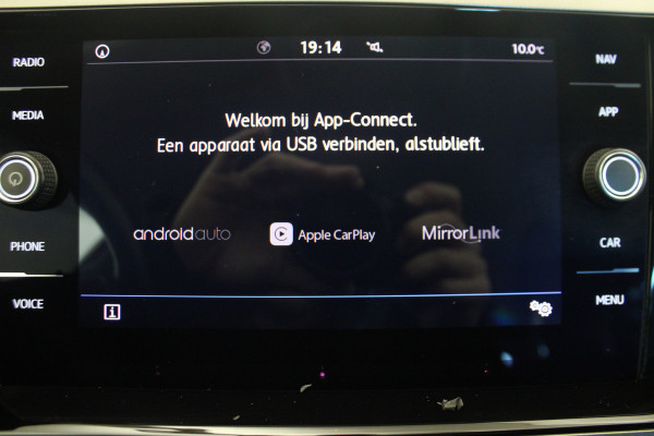 Volkswagen Polo 1.0 TSI Comfortline R-line