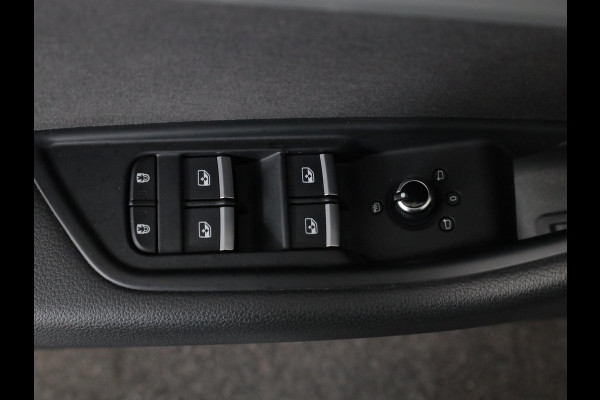 Audi A4 Avant 35 TFSI Launch edition Business 1.5TSI 150pk AUT| Navi | 17'LMvelgen |