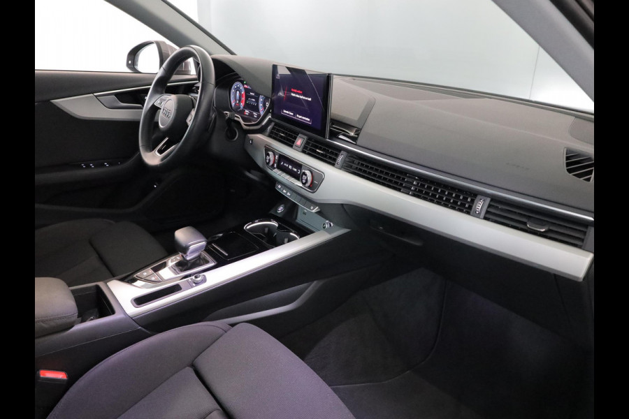 Audi A4 Avant 35 TFSI Launch edition Business 1.5TSI 150pk AUT| Navi | 17'LMvelgen |