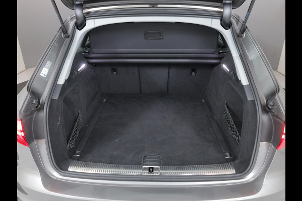 Audi A4 Avant 35 TFSI Launch edition Business 1.5TSI 150pk AUT| Navi | 17'LMvelgen |
