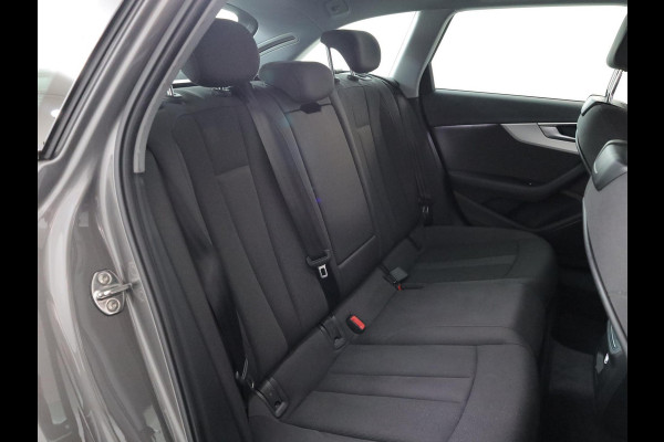 Audi A4 Avant 35 TFSI Launch edition Business 1.5TSI 150pk AUT| Navi | 17'LMvelgen |