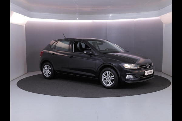 Volkswagen Polo 1.0 TSI Comfortline Business 95pk 5bak | 15'LM-velgen | Navi| parksensors |